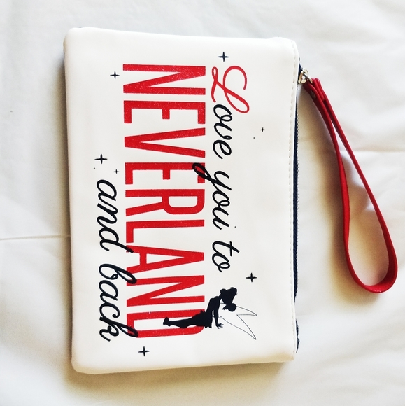 Disneyland Paris Wristlet - Picture 1 of 3